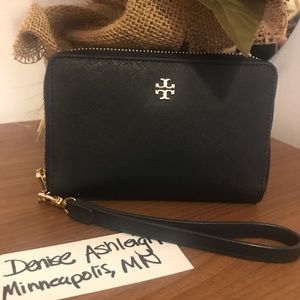 Tory Burch York Saffiano Smartphone Wristlet